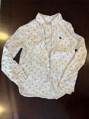abercrombie kids White Button-Down Shirt with Navy Anchor Print